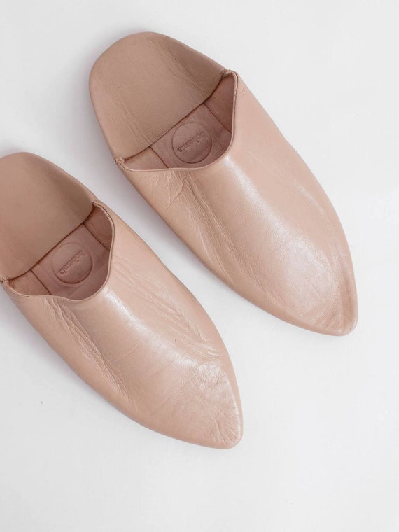 moroccan pointed slippers