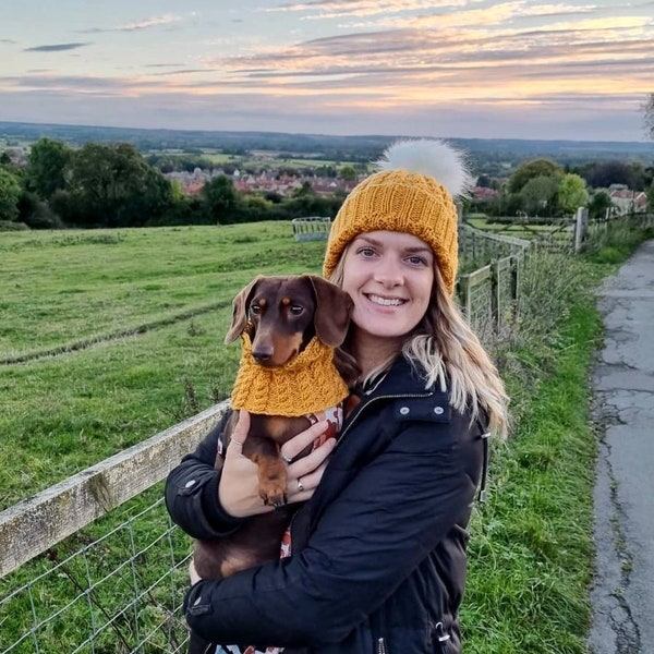 Tour de cou et chapeau assortis pour chien - fabriqué sur commande