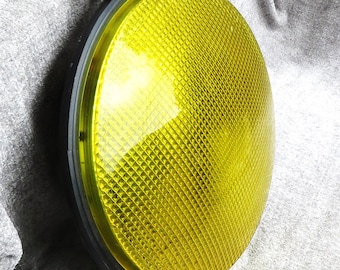 BIG 12" WORKING Yellow Traffic Signal by Dialight Lens 120VAC 12 Volt with Spade Terminals Uses LED Lights Fun Decor Accessory for the Home