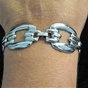 Silver Tone Bracelet with  1&quot; Wide Flat Links Bracelet Length is 7&quot;Classic Design Costume Jewelry Silver Coated Flat Link Bracelet for Women