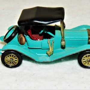 Lesney 1911 Maxwell Roadster #Y14 Models of Yesteryear Made in England Die Cast by Lesney Purchased by Mattel in 1982 Renault Made in 1963