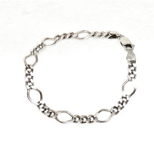 Italian Sterling Silver 7 1/2&quot; Figaro Chain Link Bracelet Marked 925 on Lobster Claw Clasp Beautiful Bracelet for Teenagers or Men or Women
