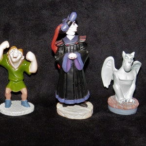 Hunchback of Notre Dame Disney PVC Action Figures Quasimodo The Gargoyle and Claude Frollo Hunchback of Notre Dame Cake Toppers Disney Party