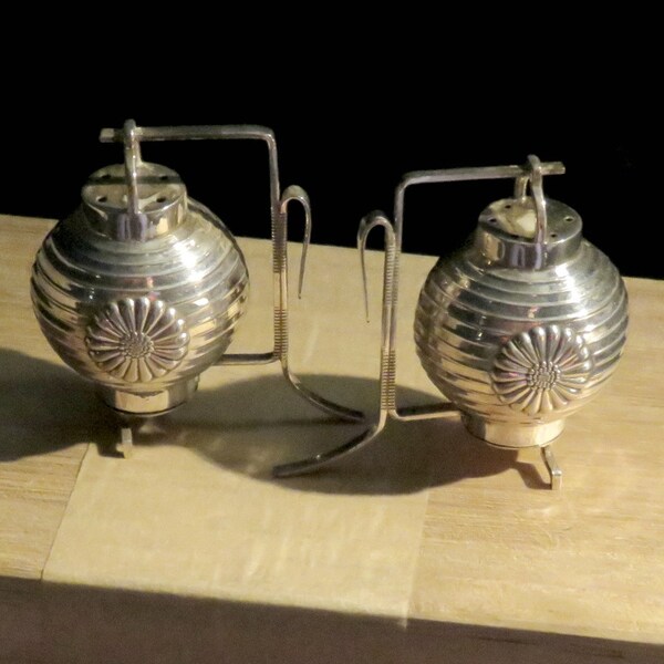 Sterling Silver Japanese Lantern Salt and Pepper Shakers, Vintage 950 Silver Salt and Pepper Shakers, Lantern  Japanese Salt and Pepper