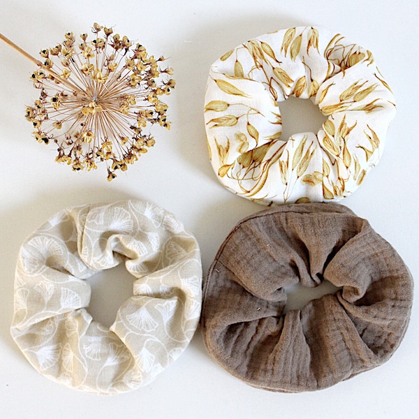 Musselin Scrunchie in Naturfarben beige - Haargummi Zopfgummi