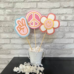 Groovy Party Centerpiece in Pink, Hippie Party Centerpiece, 70&#39;s Party Centerpiece, Kid&#39;s Birthday Party, Groovy Birthday Decor,