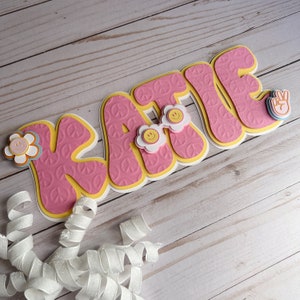 Groovy Birthday Name Banner|Hippie Birthday Banner|70&#39;s Banner|Kid&#39;s Birthday Banner|Personalized Banner|Birthday Decorations