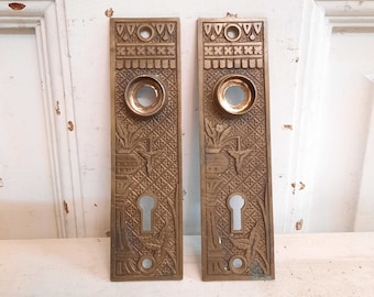 Cast Bronze Broken Leaf Design Eastlake Door Hardware, Doorknob Backplates, Ornate Escutcheon, Eastlake Iron Plates 091001