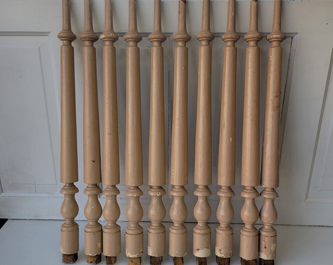 10 White Spindles, Vintage Spindles, Antique Spindles, Candlestick Base
