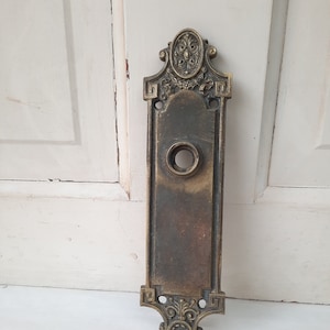Victorian Escutcheon, Door Back Plate, Door Backplate, Antique Backplate, Ornate Backplate Brass Backplate Key Hole Plate, Fancy Door Plate