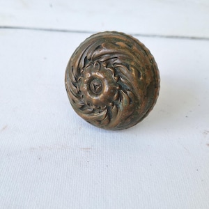 Large Spindle Antique Bronze Doorknob Fourfold Design, Acanthus Leaf Design Door Knob