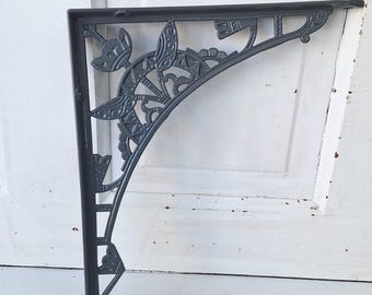 One Eastlake Design Bracket, Antique Cast Iron Shelf Support