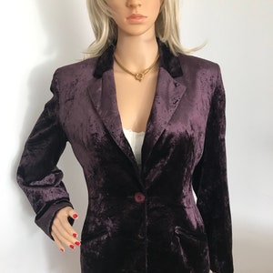 Fitted velvet jacket hotsell