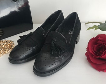 Vintage Black loafers real leather shoes casual slip on 90s preloved fashion minimalist preppy.