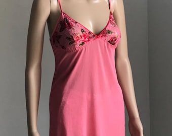 Vintage 1980s Ribbed Pink Slip Dress With Floral Bust. UK size 8