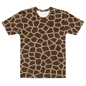 Giraffe All Over Print T-Shirts, Unisex Animal Print Clothing Men&#39;s or Women&#39;s Safari Shirt, Animal Lovers Print Shirts, Giraffe Tshirt