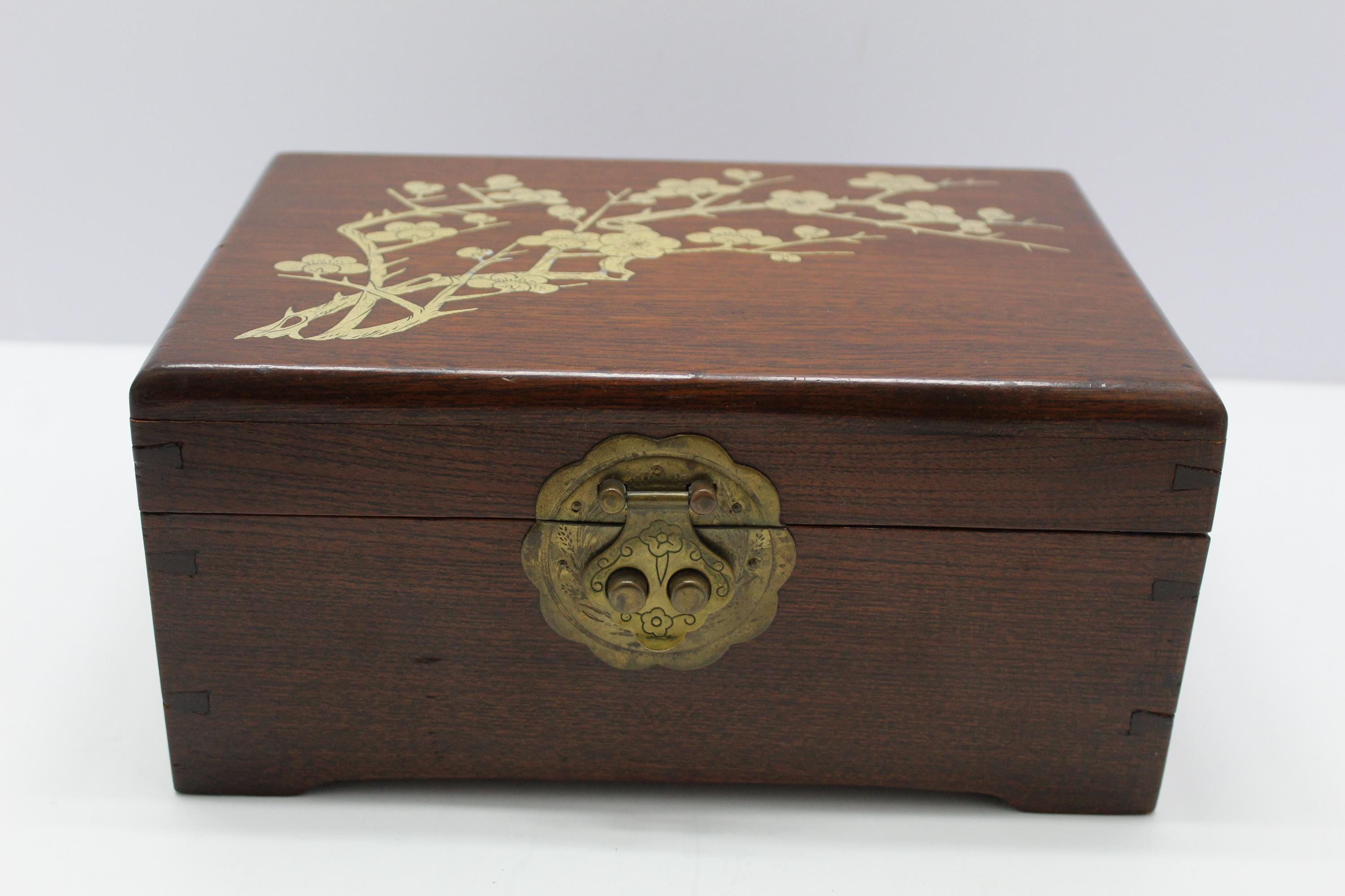 George Zee - Etsy