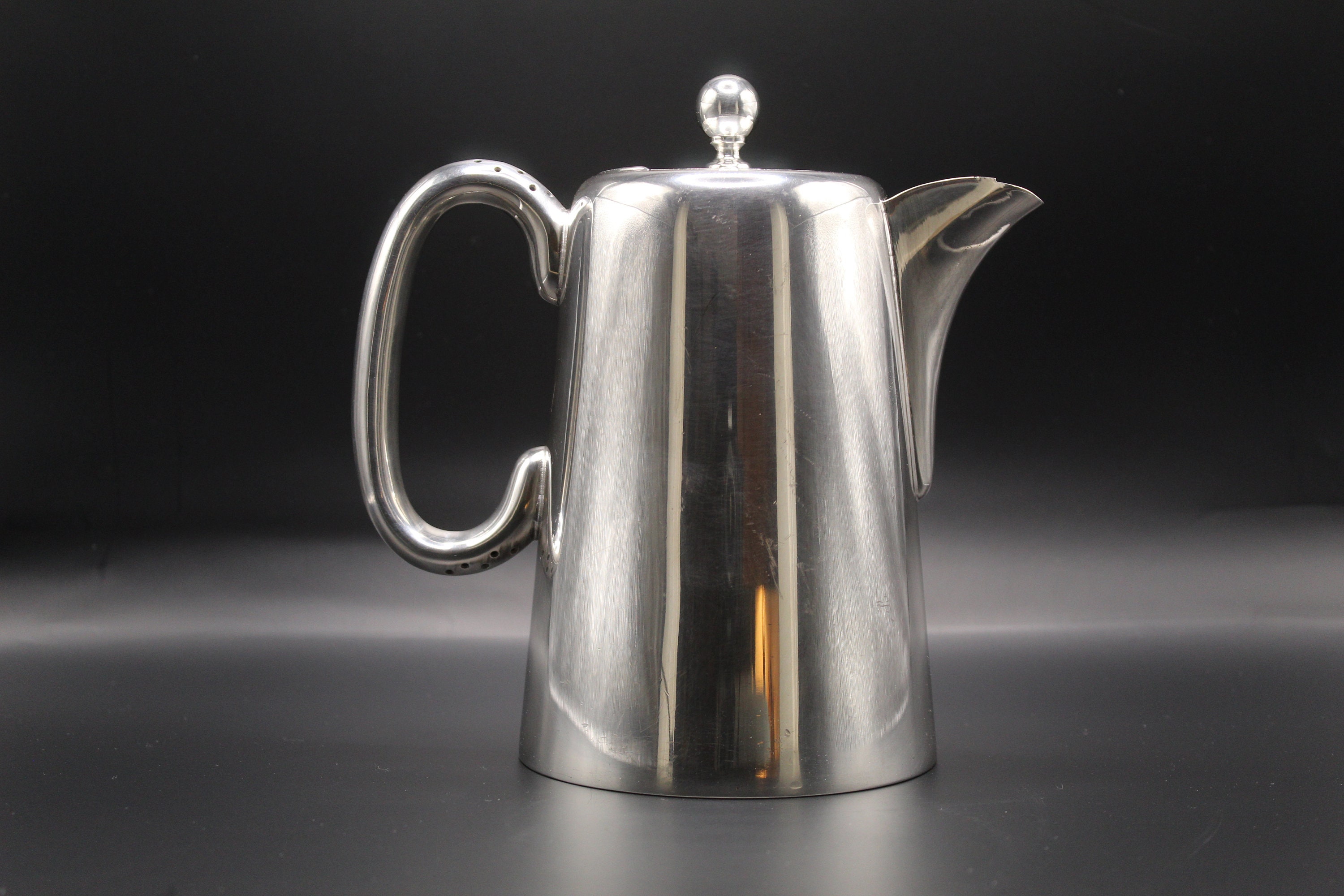Sheffield England EPNS Hard Soldered Teapot, Art Deco Style Sheffield England EPNS Hard Soldered Teapot, Art Deco Style