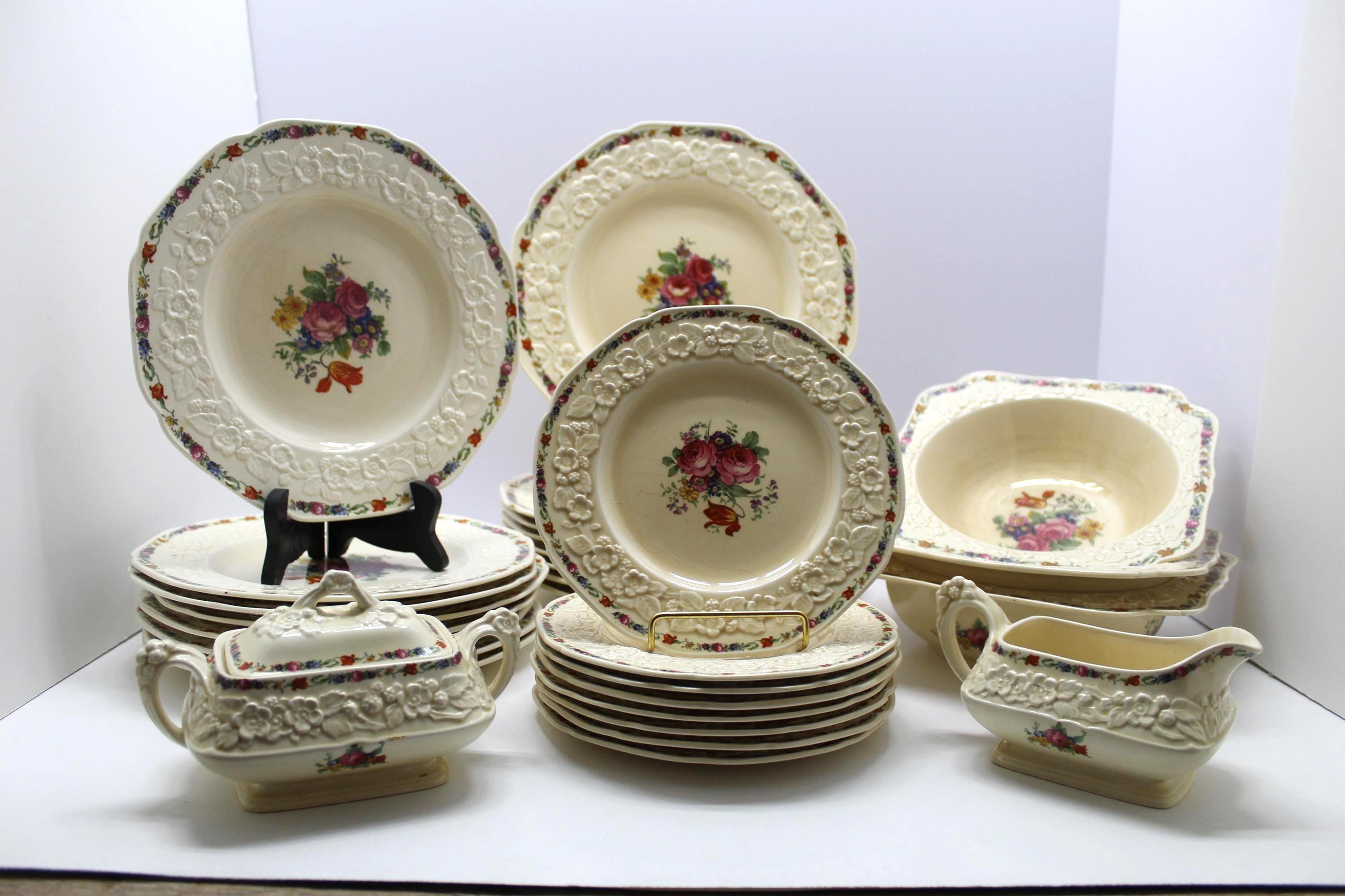Crown ducal gainsborough 英国ヴィンテージ食器 Crown Ducal Gainsborough Dinnerware - Etsy