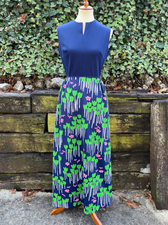 1970s navy blue floral maxi dress, 70s vintage flower… - Gem