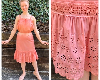 1950s peach eyelet cami and slip set, 50s vintage coral camisole dress, cotton tank top and matching skirt, nightgown lingerie, size XS/S