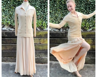 1970s John Anthony silk chiffon tan suit dress with high slit, 70s vintage designer tailored wool maxi dress large collar & pockets, size S
