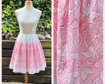 1950s pink floral boarder print dress, 50s vintage full pleated skirt sundress, garden party cotton embroidered day dress, size XS