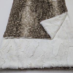 Fawn Minky Blanket, Deer Minky Blanket, Deer Baby Shower, Woodland Baby Blanket, Deer Hide Baby Blanket, Double Minky Blanket, Deer Nursery