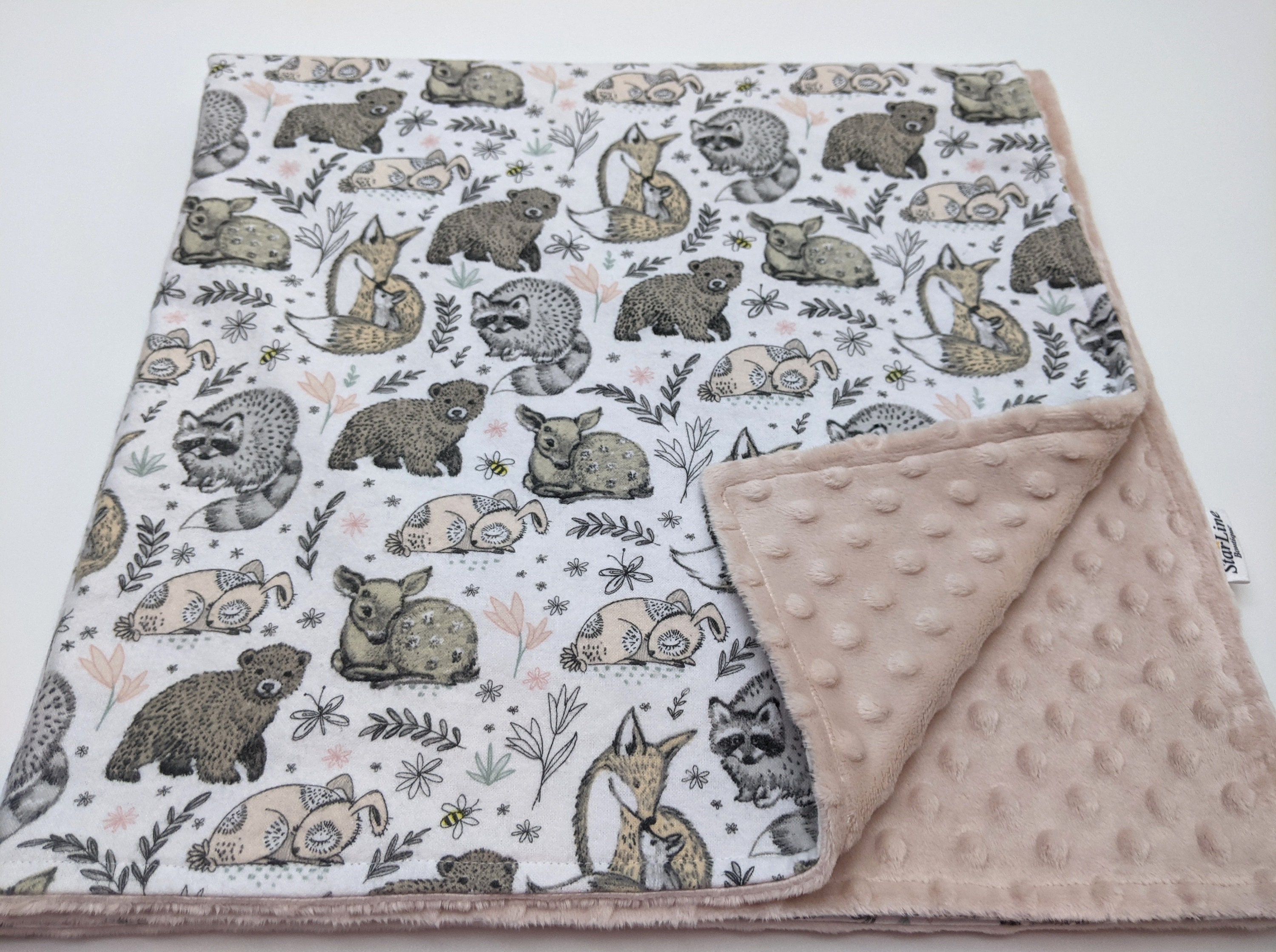 Woodland Baby Blanket, Gender Neutral Woodland Baby Blanket, Woodland Baby Shower, Woodland Animals Bees Gender Neutral Baby Blanket Bees