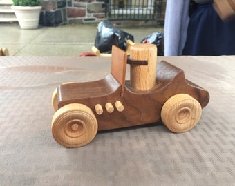 Wooden Toy Hotrod Toy Car // "Alessandro il Guidatore" // la macchina truccata // Pane Perso Woodcrafts