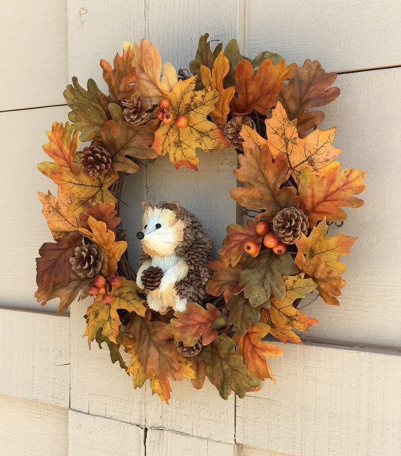 Hedgehog Wreath,Owl Wreath,Fox Wreath,Squirrel Wreath,Fall Wreath,Fall Wreath for Front Door,Fall Leaves,Fall Animal Wreath,Fall Wall Decor