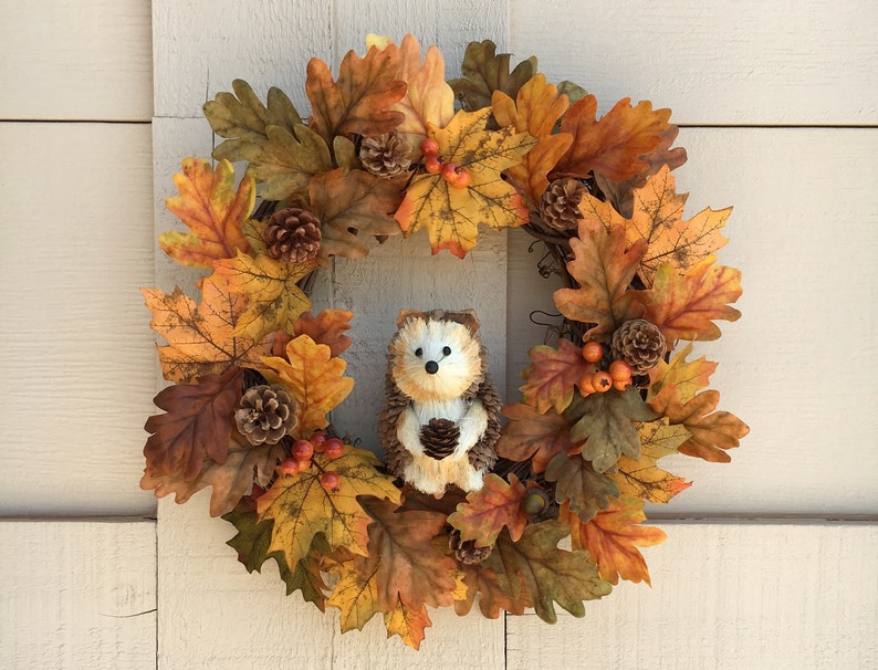 Hedgehog Wreath,Owl Wreath,Fox Wreath,Squirrel Wreath,Fall Wreath,Fall Wreath for Front Door,Fall Leaves,Fall Animal Wreath,Fall Wall Decor