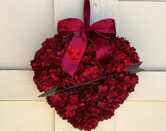 Valentine Wreath, Heart Wreath, Valentine's Day Wreath, Valentine Wreath for Front Door, Valentine gift, Red Heart Wreath, Hydrangea Wreath