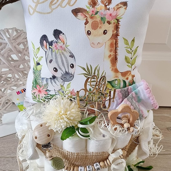 Windeltorte Namen Mädchen - Kuschelkissen Giraffe & Zebra - Schnullerkette u. Anhänger Wickeltasche - Geschenk, Baby, Geburt + Grußkarte