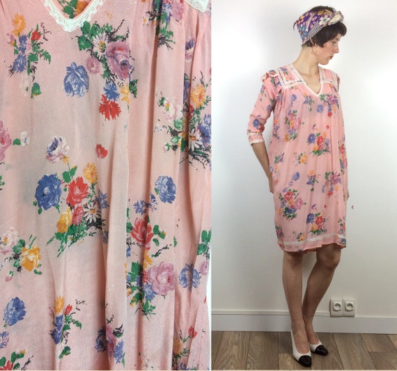 Algerian 1980s Floral Pink Summer Nightdress