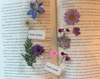 Book Lover - Pressed Flower Bookmark, Typewriter, BookTok, Bookish, Girlfriend, Handmade, Real Dried Flowers, Bookmark for Women, Gift
