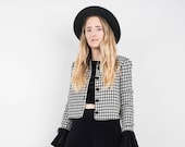 AMAZING Vintage Black and White Houndstooth Short Fitted Jacket XS S hipster jacket coat womens outerwear overcoat velvet collar cropped