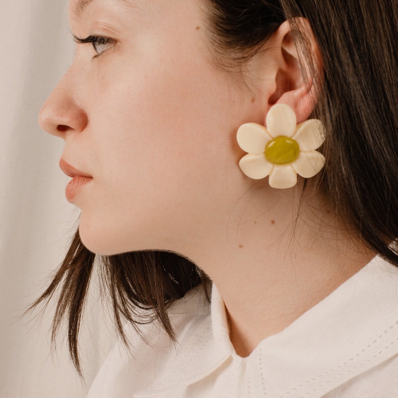 Must-Have Oversized Resin Daisy Earrings Pastel Colors, Unique Shape Metal Push Back Creme and Lime, Everything You've Ever Wanted image 1