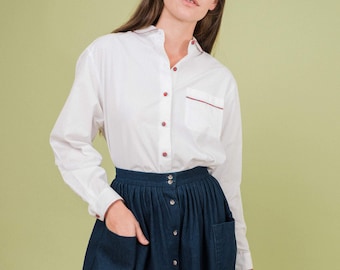 Vintage White Pendleton Blouse - Timeless Elegance, Long Sleeves, Peter Pan Collar, Cute Plaid Buttons. Excellent Condition, Fits S/M