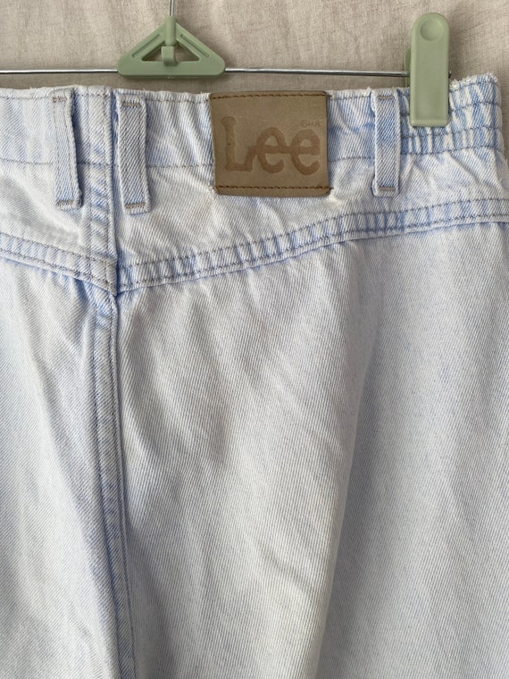 Vintage 80s LEE light wash denim pants, fits size… - image 1