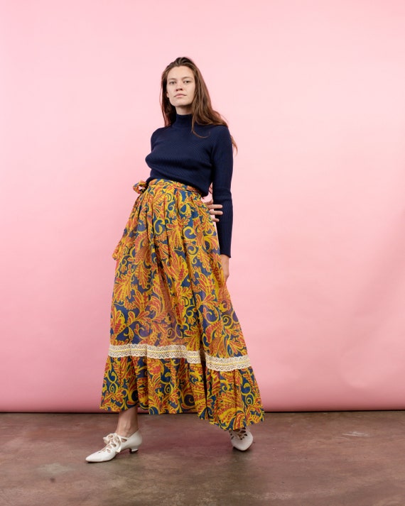 Vintage Semi-Sheer Floral Wrap Maxi Skirt / S/M/L
