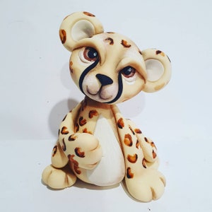 Baby Cheetah fondant cake topper