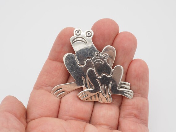 Fun Vintage Modern solid sterling silver frogs to… - image 4