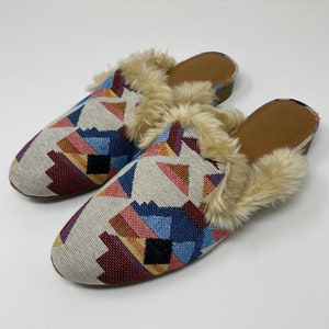 Chinelos vintage com estampa do sudoeste, tamanho 8, fios universais, sapatos de casa, tecido mexicano, estilo cobertor, sapatos femininos, forrados com pele sintética