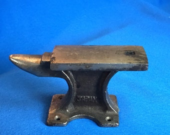 EXPERIENCED Vintage Cast Iron Miniature Jeweler's Anvil