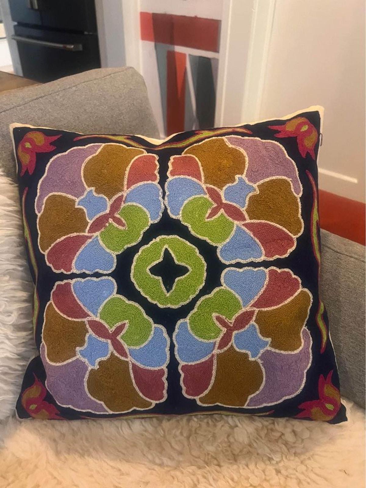 手刺繍の装飾用クッションカバー 16x16 - Etsy 日本