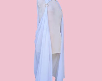 Cape à capuche blanche en mousseline de soie pour mariage