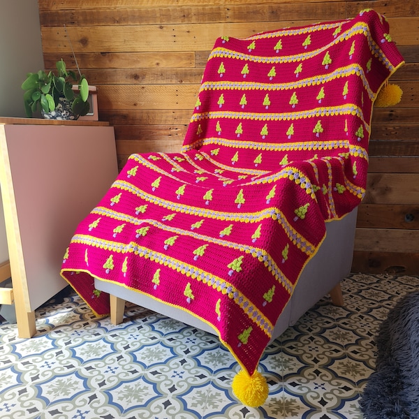 Granny Spruce Blanket Christmas crochet pattern