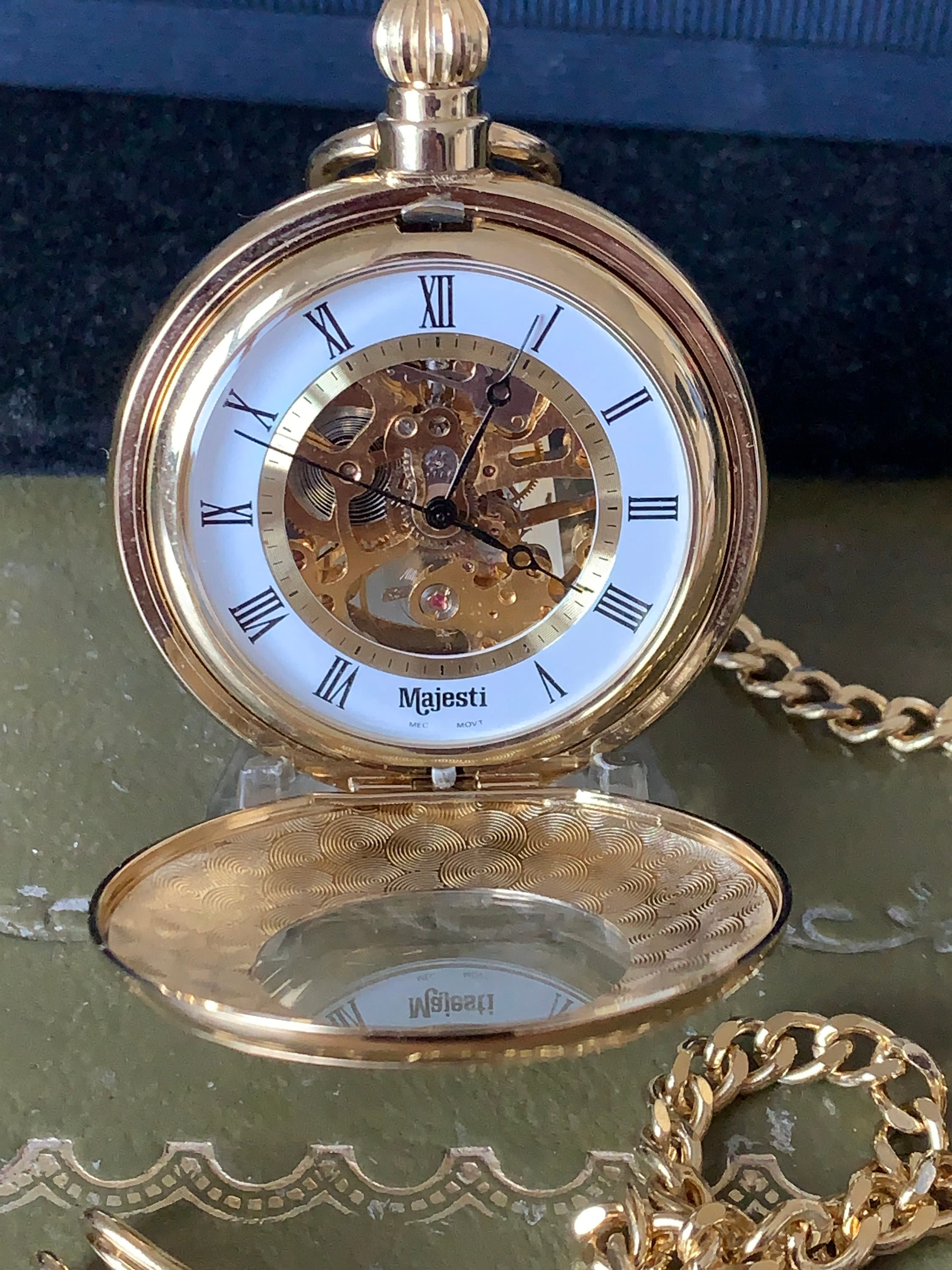 Majesti pocket watch 17 jewels hot sale