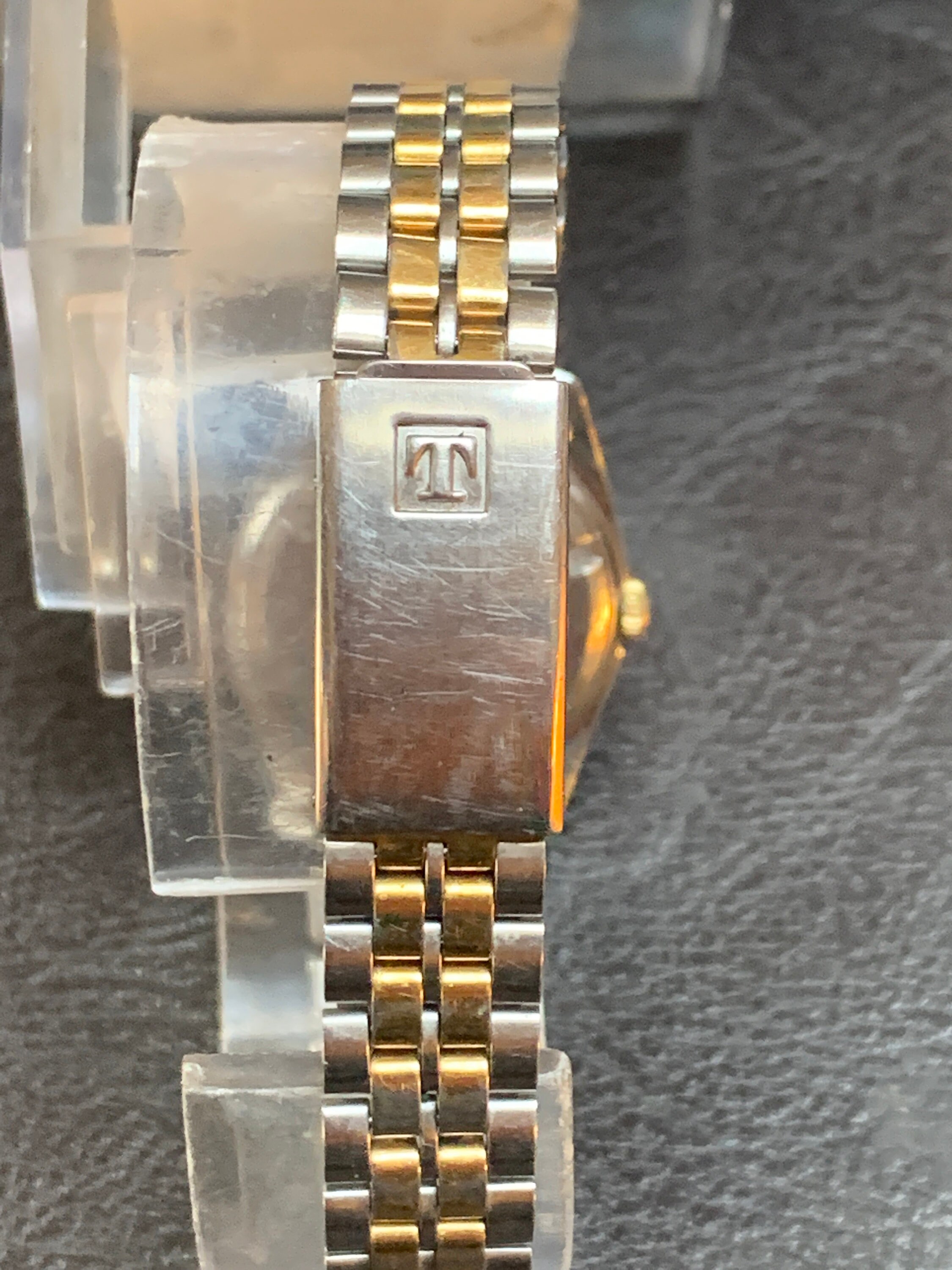 TISSOT PR100 ヴィンテージ レディース ツートンウォッチ ホワイト文字